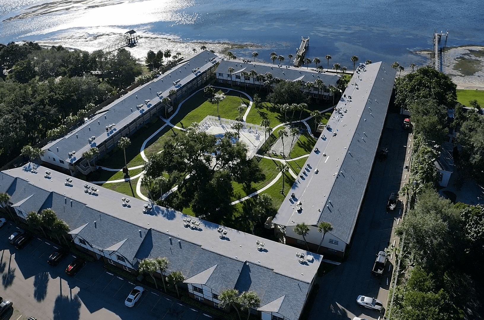 How Much Is a New Roof in Florida